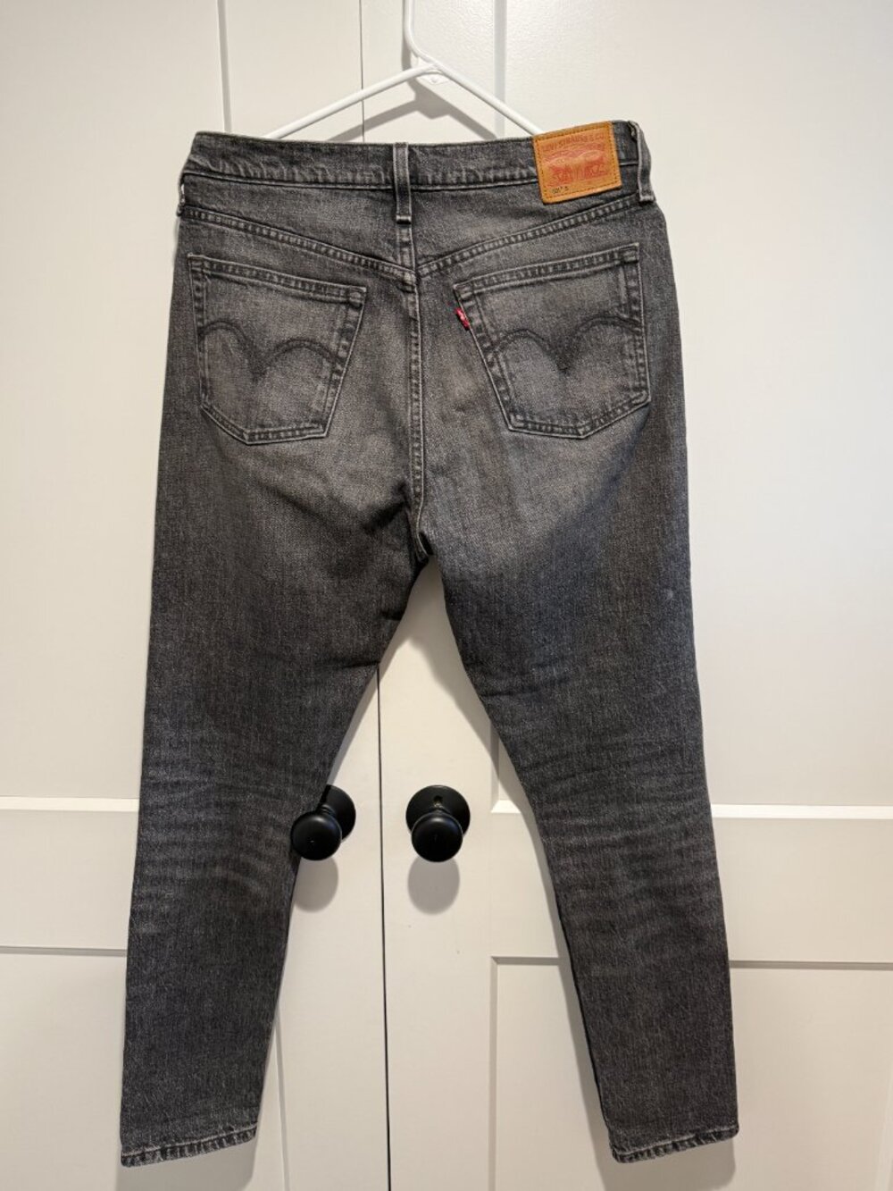 Levi's Distressed Black, Vintage skinny. The 501 Perfect Jean. Size 29 - Picture 2 of 7